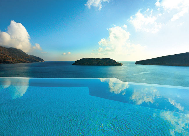 Blue Palace resort pool