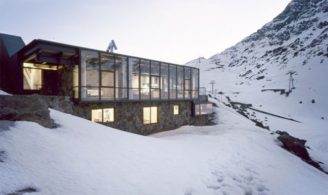 Chalet C7, Chile